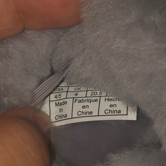 Infant UGGs - Picture 4 of 7